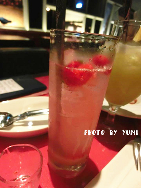 夏慕尼新香榭鐵板燒(台中大隆店)：【台中食記】七夕情人節~帶情人享受浪漫約會晚餐@夏慕尼新香榭鐵板燒(台中大隆店)