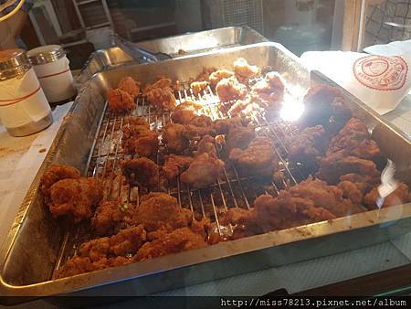 台南在地美食*推薦吃破肚皮美食酒吧必吃清單(如何三天兩夜吃光台南美食)台南美食懶人包%2F臉書IG熱門打卡景點(2017.11更新)