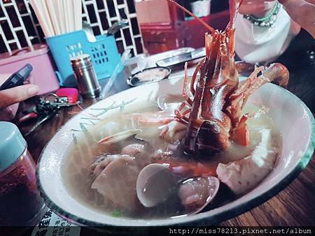 台南在地美食*推薦吃破肚皮美食酒吧必吃清單(如何三天兩夜吃光台南美食)台南美食懶人包%2F臉書IG熱門打卡景點(2017.11更新)