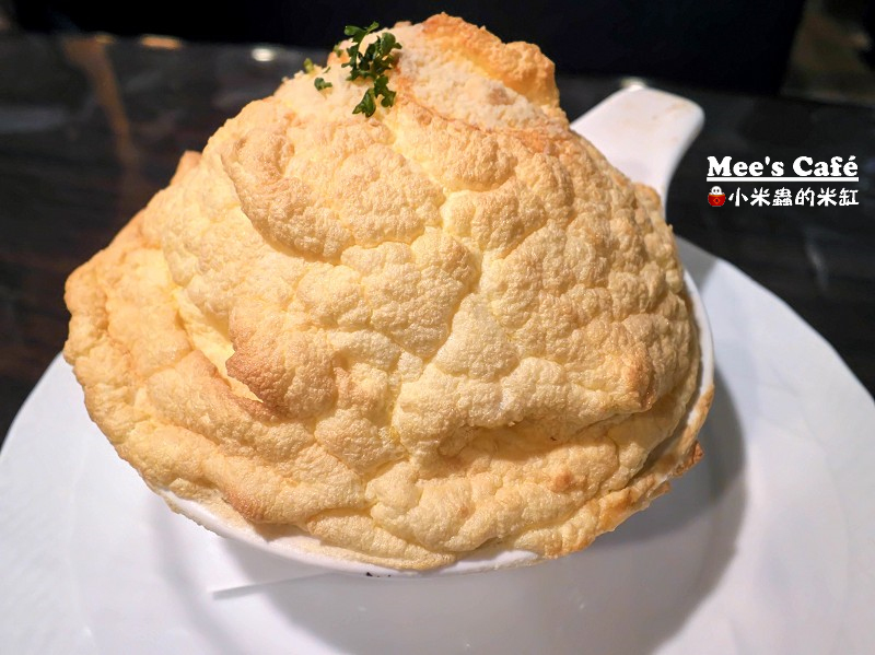 【捷運國父紀念館站】Mees Café ~來自日本涉谷的超人氣舒芙蕾歐姆蛋焗飯，哪尼!!?舒芙蕾有甜的也有鹹的!!?