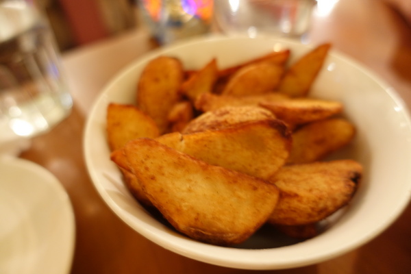 SABABA PITA BAR中東食堂：(胖樺食記) SABABA PITA BAR沙巴巴中東食堂/台北公館台大商圈推薦高CP值餐廳/溫州公園/捷運台電大樓站/含完整菜單