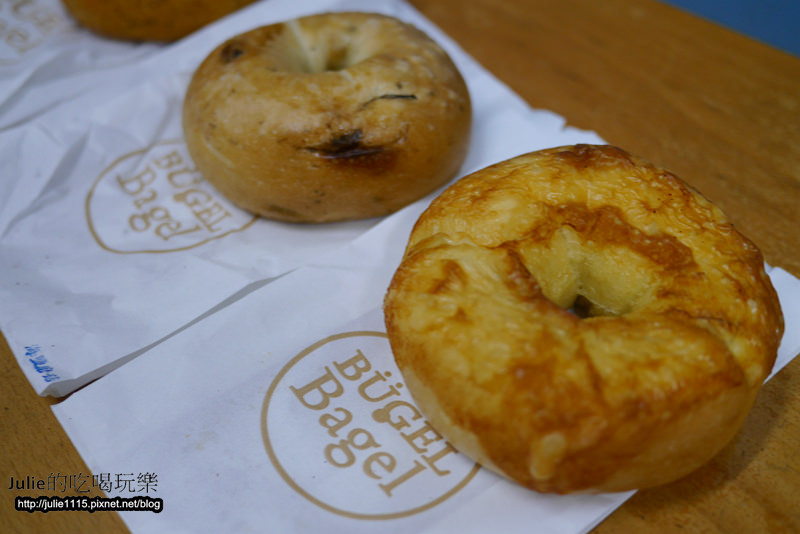 板橋早午餐●Bügel Bagel Coffee新板壹號店(輕食、下午茶、貝果餐)(板橋站、府中站)(近板橋遠百)
