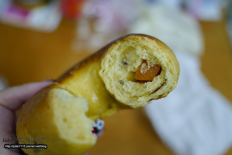 板橋早午餐●Bügel Bagel Coffee新板壹號店(輕食、下午茶、貝果餐)(板橋站、府中站)(近板橋遠百)