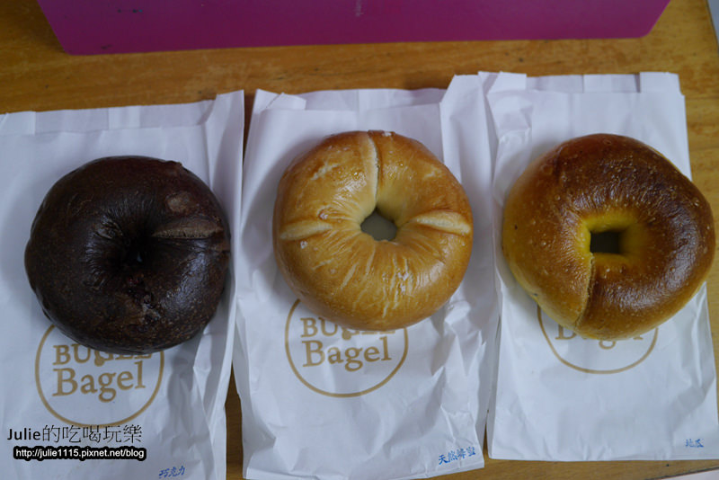 板橋早午餐●Bügel Bagel Coffee新板壹號店(輕食、下午茶、貝果餐)(板橋站、府中站)(近板橋遠百)