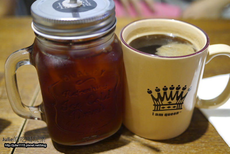 板橋早午餐●Bügel Bagel Coffee新板壹號店(輕食、下午茶、貝果餐)(板橋站、府中站)(近板橋遠百)