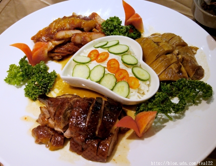 誰說中秋一定要烤肉？豐原火車站前五都飯店港式佳餚，令人欣喜。