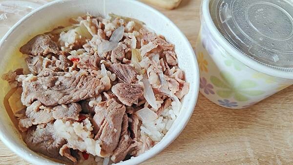 【台北美食】黃家香腸|吃過的人都讚不絕口爆強實力的香腸店