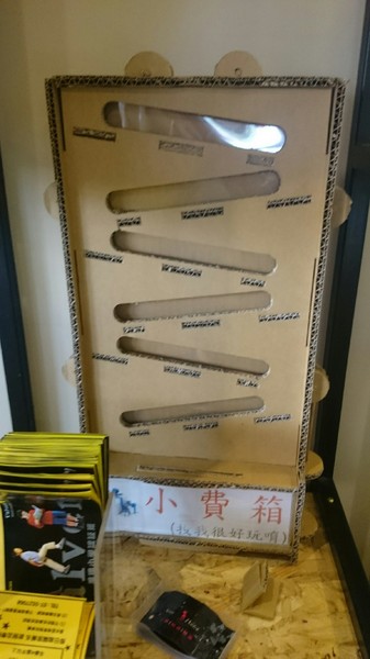 瑪莉桃桃親子餐廳(原Baby Coffee 瑪莉桃桃):高雄~瑪莉桃桃親子餐廳~可愛的胡桃鉗娃娃~車車造型兒童餐~