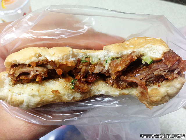 『桃園早餐店推薦』明峯早餐店(明峰早餐店)★桃園春日路在地人激推早餐店/必點豬排三明治招牌漢堡