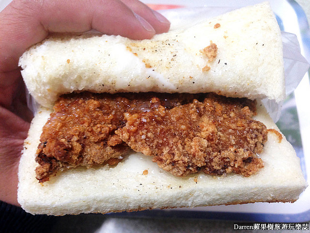 『桃園早餐店推薦』明峯早餐店(明峰早餐店)★桃園春日路在地人激推早餐店/必點豬排三明治招牌漢堡