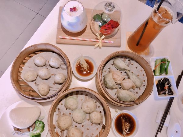 捷運中山站✿金品茶語✿台灣新式茶文化~浮誇的飲品太迷人! 小包饕客套餐好多口味一次滿足!!