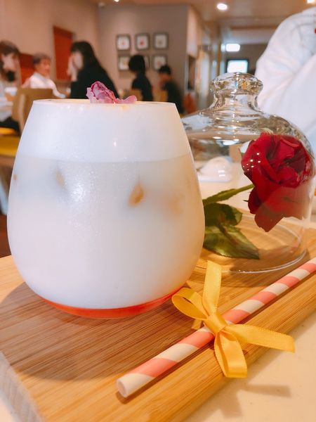 捷運中山站✿金品茶語✿台灣新式茶文化~浮誇的飲品太迷人! 小包饕客套餐好多口味一次滿足!!