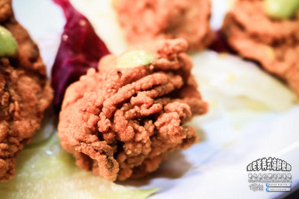 蝦老爹美式海鮮餐廳 The Shrimp Daddy|台北市大安區/北捷國父紀念館站《台北國父紀念館美食“食尚玩家〞推薦;整間餐廳根本就是大海的冰箱,激推!》