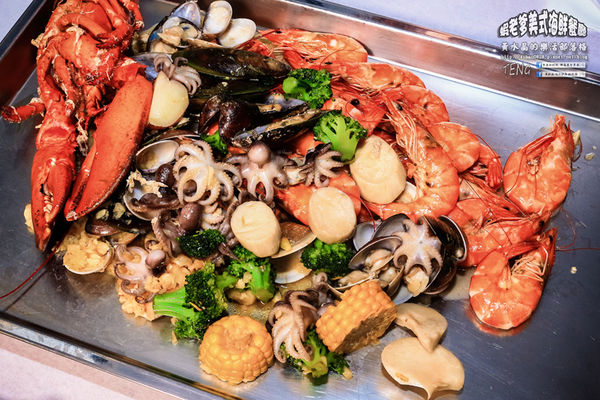 蝦老爹美式海鮮餐廳 The Shrimp Daddy|台北市大安區/北捷國父紀念館站《台北國父紀念館美食“食尚玩家〞推薦;整間餐廳根本就是大海的冰箱,激推!》