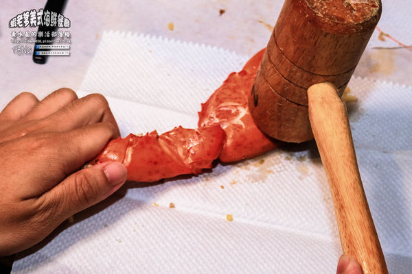 蝦老爹美式海鮮餐廳 The Shrimp Daddy|台北市大安區/北捷國父紀念館站《台北國父紀念館美食“食尚玩家〞推薦;整間餐廳根本就是大海的冰箱,激推!》