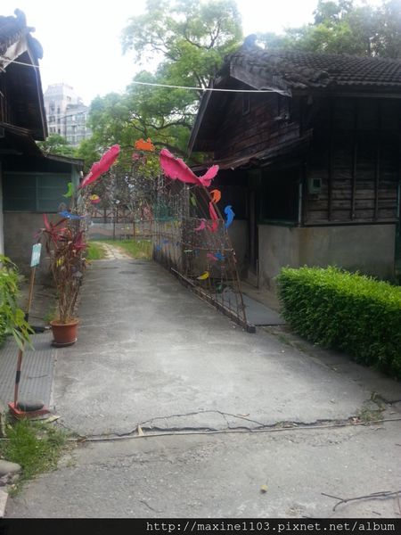 CYMERA_20150614_150720.jpg CYMERA_20150614_150720.jpg