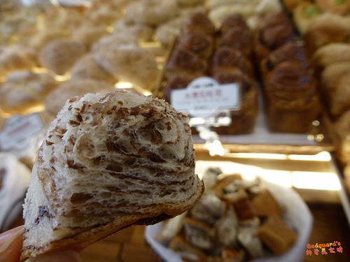 (食記)[竹北] 風格穩健，但麵包類總是偏乾～烘焙密碼Bak Code