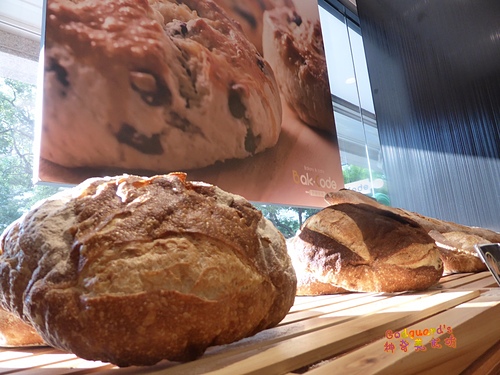 (食記)[竹北] 風格穩健，但麵包類總是偏乾～烘焙密碼Bak Code