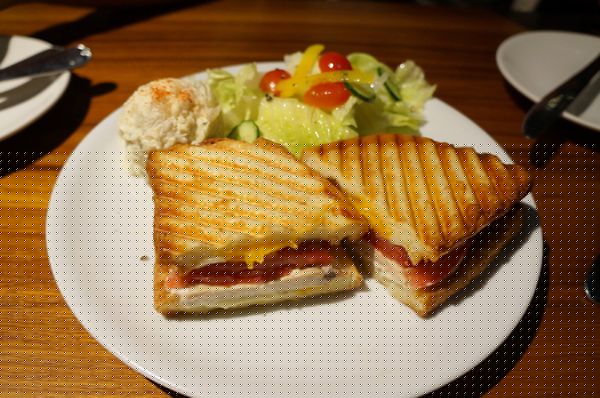 Drip Cafe 好滴(忠孝店):Drip cafe♥ 好滴 ♥招牌多拿滋 ♥東區下午茶 ♥內附完整menu Drip Cafe 好滴(忠孝店):Drip cafe♥ 好滴 ♥招牌多拿滋 ♥東區下午茶 ♥內附完整menu