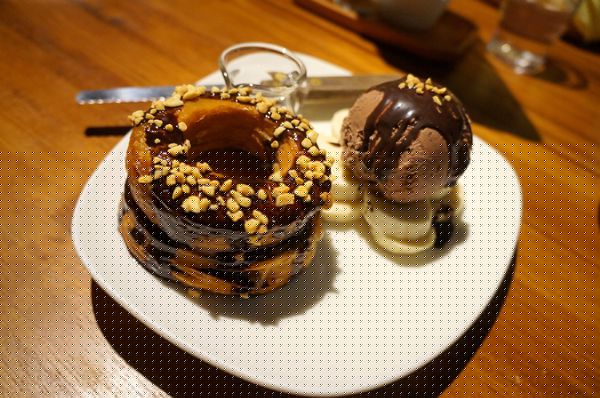 Drip Cafe 好滴(忠孝店):Drip cafe♥ 好滴 ♥招牌多拿滋 ♥東區下午茶 ♥內附完整menu Drip Cafe 好滴(忠孝店):Drip cafe♥ 好滴 ♥招牌多拿滋 ♥東區下午茶 ♥內附完整menu