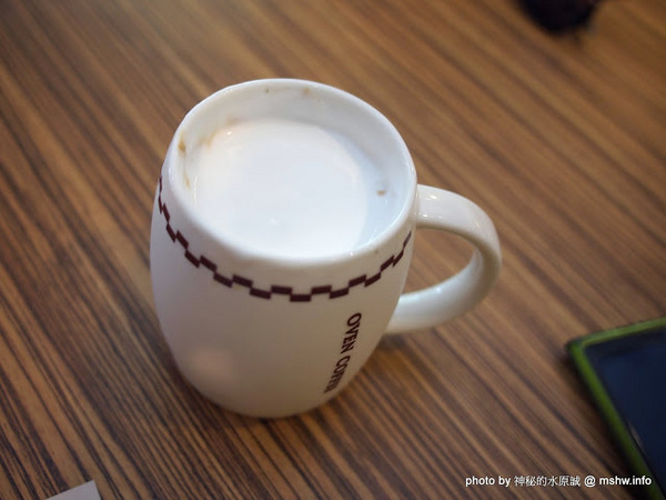 烤香Oven Coffee：【食記】新竹Oven Coffee 烤香咖啡竹北勝利店@竹北 : 平價美味的咖啡與比利時烈日鬆餅,口味水準比台中店高喔!