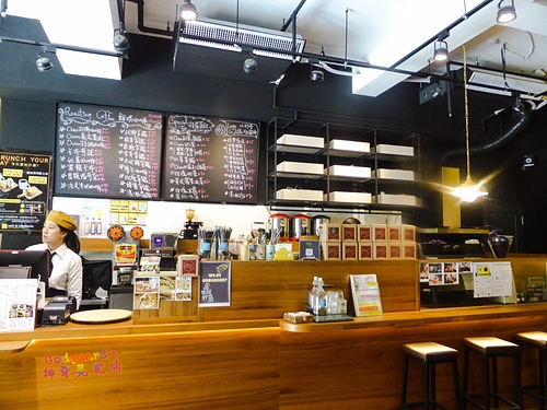 (文末抽獎至09.21!!!)[新竹]超好吃的牛肉捲餅and正宗比利時列日鬆餅~竹北oven coffe勝利店