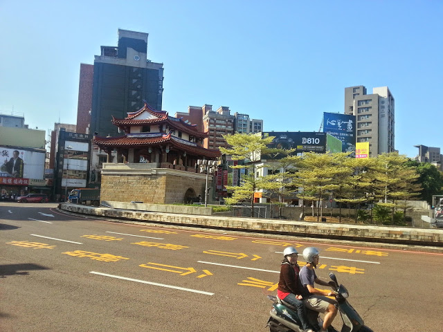 【新竹】城市微旅行~Joy愛東門城185週年城慶