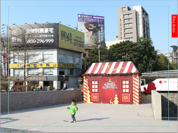 【新竹好好玩】喔耶!新竹市感恩季東門城聖誕好漂亮!我們不去台北囉~~(傲嬌樣(๑˘ ₃˘๑) 哼!)-01.jpg 【新竹好好玩】喔耶!新竹市感恩季東門城聖誕好漂亮!我們不去台北囉~~(傲嬌樣(๑˘ ₃˘๑) 哼!)-01.jpg