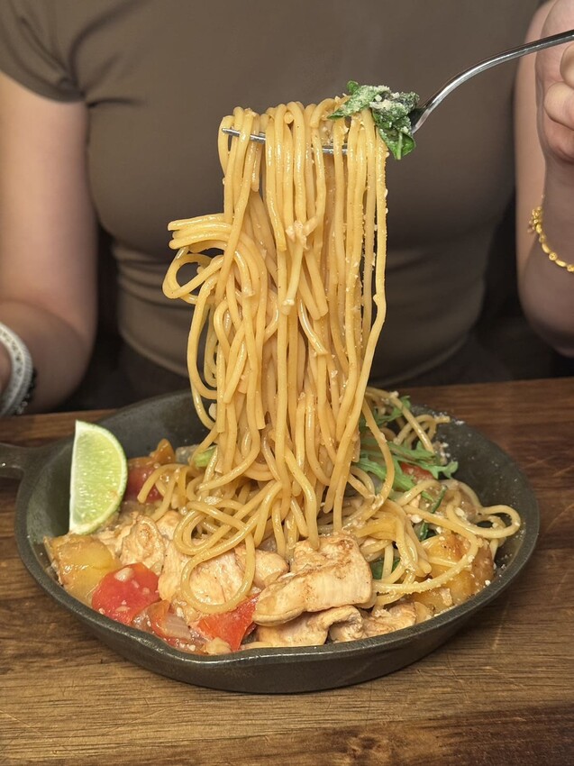 Nola Kitchen紐澳良小廚｜台北老字號美式餐廳，多種美國南方傳統菜。全天精釀啤酒買一送一 – 艾瑞絲的吃貨日常