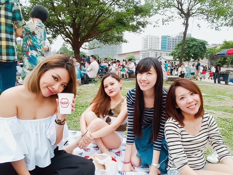 SelfieCity_20170506143247_org.jpg SelfieCity_20170506143247_org.jpg