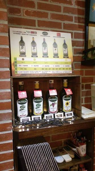 Wapasta 義磚義瓦(板橋店):Wapasta 義磚義瓦-板橋府中站義式簡餐 夏日新品好消暑 餐點選擇多樣化 超適合三五好友相揪聚餐