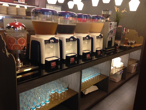 馬辣頂級麻辣鴛鴦火鍋(復興店)：馬辣頂級麻辣鴛鴦火鍋(復興店)♥ 吃到飽火鍋 ♥ 哈根達絲16種口味吃到飽