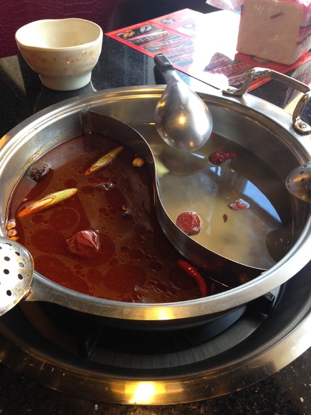 馬辣頂級麻辣鴛鴦火鍋(復興店)：馬辣頂級麻辣鴛鴦火鍋(復興店)♥ 吃到飽火鍋 ♥ 哈根達絲16種口味吃到飽