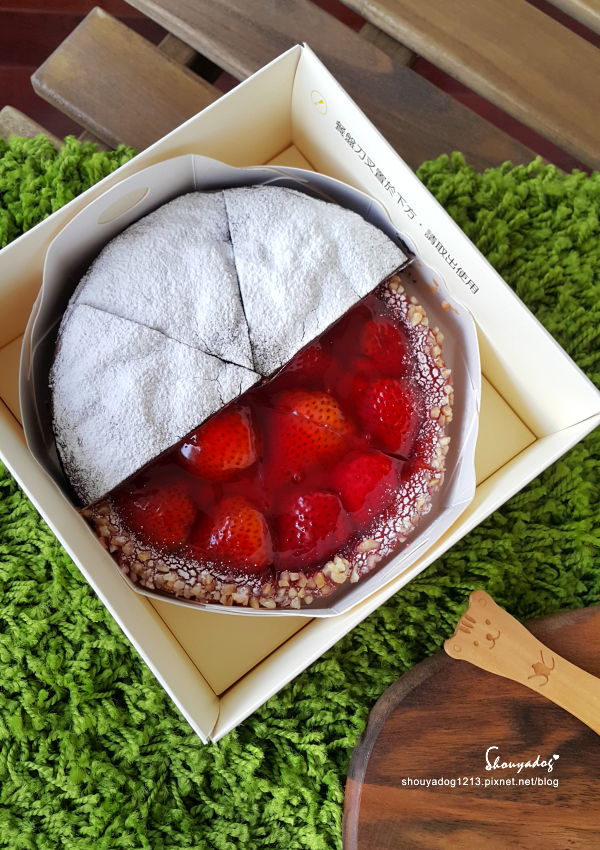 橘村屋 kitsumuraya(微風台北車站店):【蛋糕甜點】橘村屋 令人驚艷不已的美味 草莓派+73%巧克力