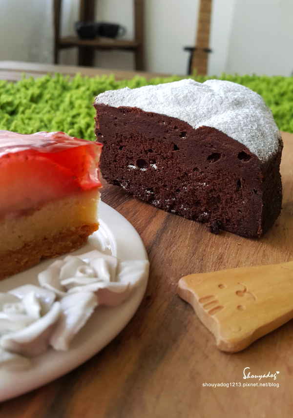 橘村屋 kitsumuraya(微風台北車站店):【蛋糕甜點】橘村屋 令人驚艷不已的美味 草莓派+73%巧克力