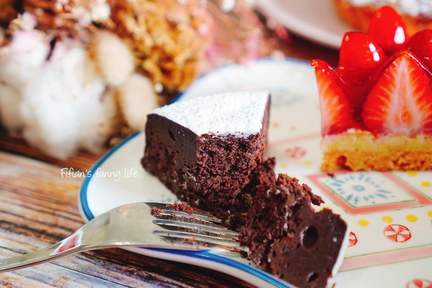 橘村屋 法式草莓派 草莓繽紛組合 OREO巧克力捲