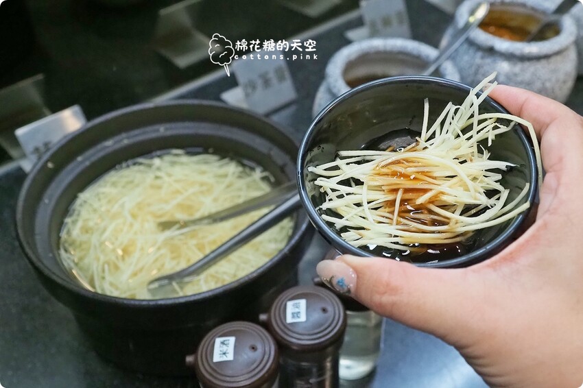 台中火鍋這裡也吃得到溫體牛! 牛老總五權店雙人套餐超划算 - 棉花糖的天空