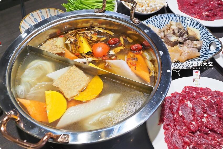 台中火鍋這裡也吃得到溫體牛! 牛老總五權店雙人套餐超划算 - 棉花糖的天空