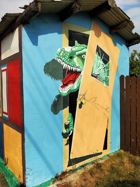 北崙青蛙彩繪村：【嘉義新港景點】北崙青蛙彩繪村~以青蛙為主的彩繪村 卡通大集合 皮卡妹柑仔店