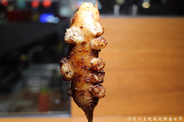 柒串燒屋：台北美食平價串燒『柒-串燒屋(長安店)』長安東路宵夜/專人燒烤/烤功一流.服務佳