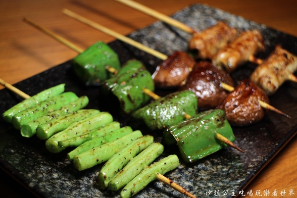 柒串燒屋：台北美食平價串燒『柒-串燒屋(長安店)』長安東路宵夜/專人燒烤/烤功一流.服務佳