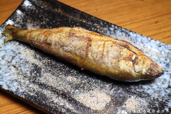 柒串燒屋：台北美食平價串燒『柒-串燒屋(長安店)』長安東路宵夜/專人燒烤/烤功一流.服務佳