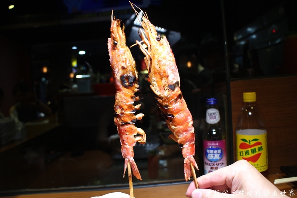 柒串燒屋：台北美食平價串燒『柒-串燒屋(長安店)』長安東路宵夜/專人燒烤/烤功一流.服務佳