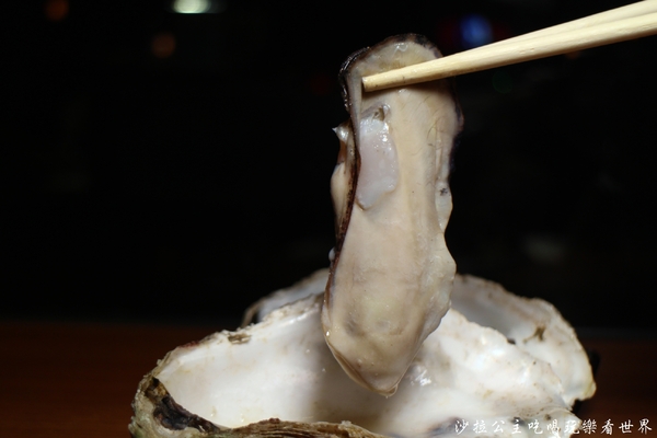 柒串燒屋：台北美食平價串燒『柒-串燒屋(長安店)』長安東路宵夜/專人燒烤/烤功一流.服務佳