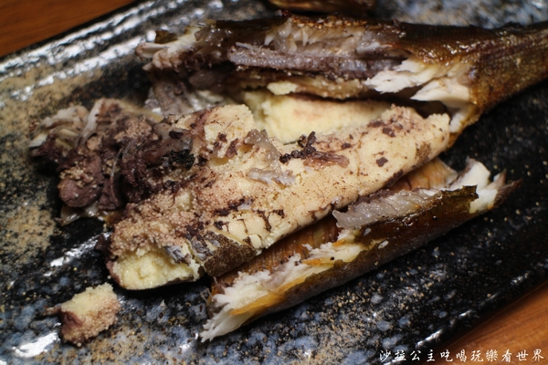 柒串燒屋：台北美食平價串燒『柒-串燒屋(長安店)』長安東路宵夜/專人燒烤/烤功一流.服務佳