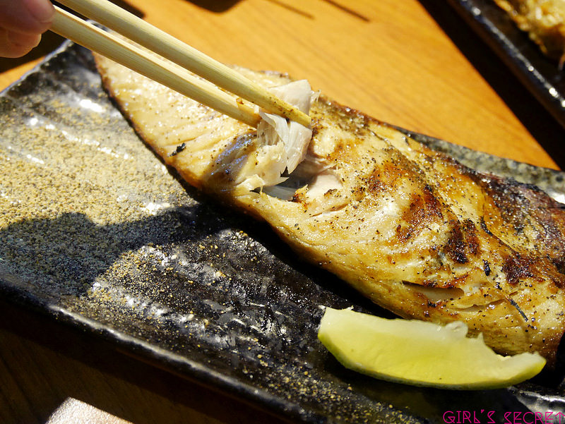 中山平價美食居酒屋推薦｜柒 串燒屋(長安店)｜食尚玩家推薦！鯖魚