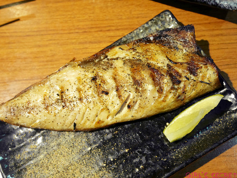 中山平價美食居酒屋推薦｜柒 串燒屋(長安店)｜食尚玩家推薦！鯖魚