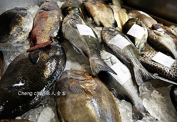 門口海鮮.jpg 門口海鮮.jpg