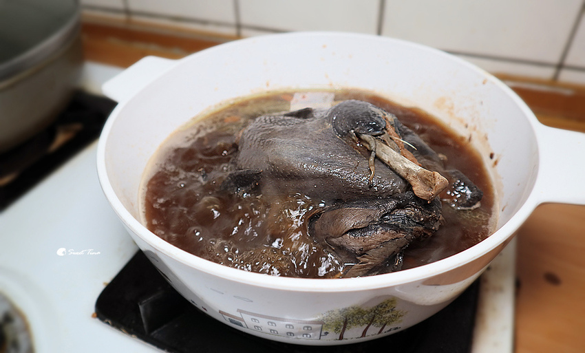 【宅配美食】宅鮮配 - 多樣化生鮮、便利美食 / 品元堂鹿茸烏骨雞湯 / 年菜推薦 / 低溫宅配