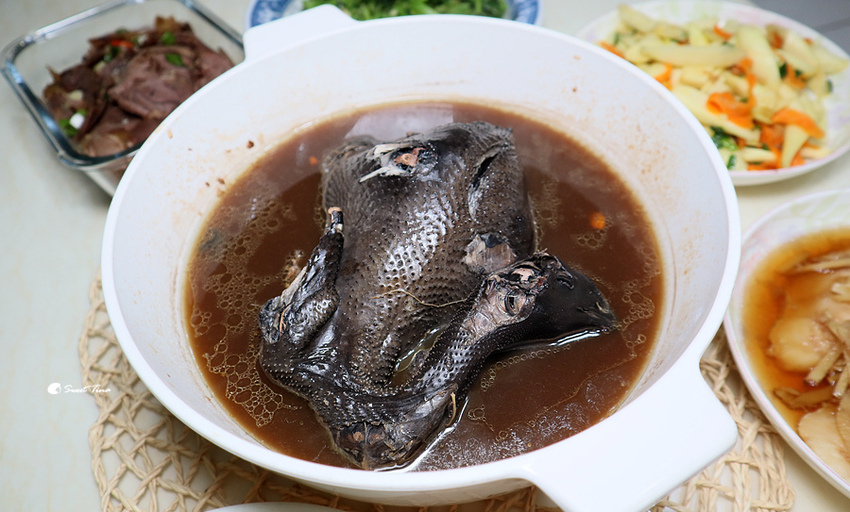 【宅配美食】宅鮮配 - 多樣化生鮮、便利美食 / 品元堂鹿茸烏骨雞湯 / 年菜推薦 / 低溫宅配